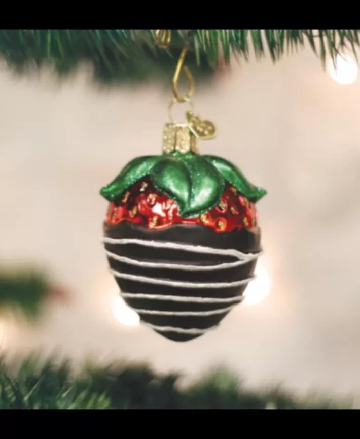 Chocolate Dipped Strawberry Glass Ornament | Noel Eternel Online