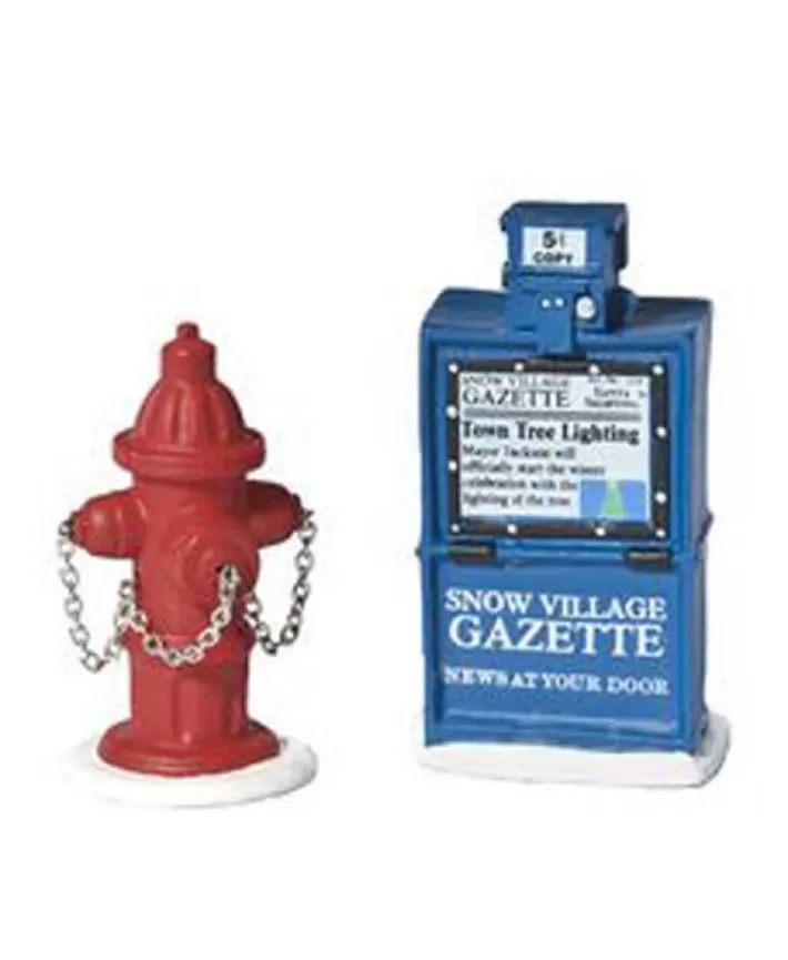 Fire Hydrant And Paper Box | Noel Eternel Online